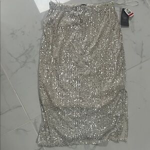 NWT! Vince Camuto Silver Sequin Pencil Skirt!
